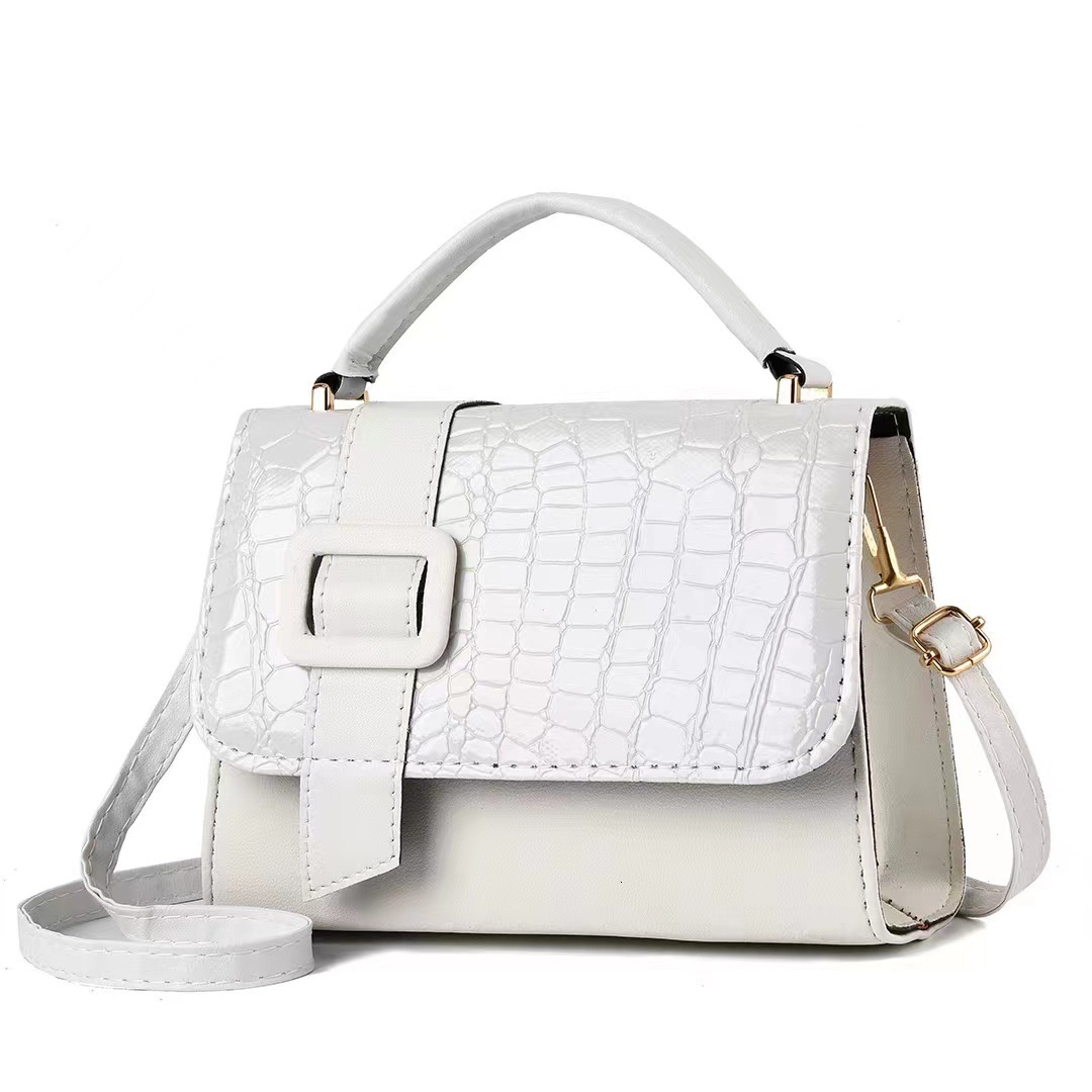 Free shipping on 2025 new designer bags Summer casual Korean version new bird women's fashion small crossbody popular hand held shoulder bag