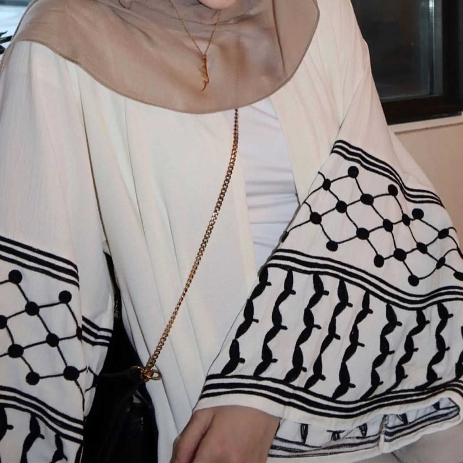 2024 New Arab Embroidery Kuffiyeh Women Abaya Kimono Cardigan Muslim Modest Abaya Dress Islamic Clothing Women Abaya Femmes Robe X250514