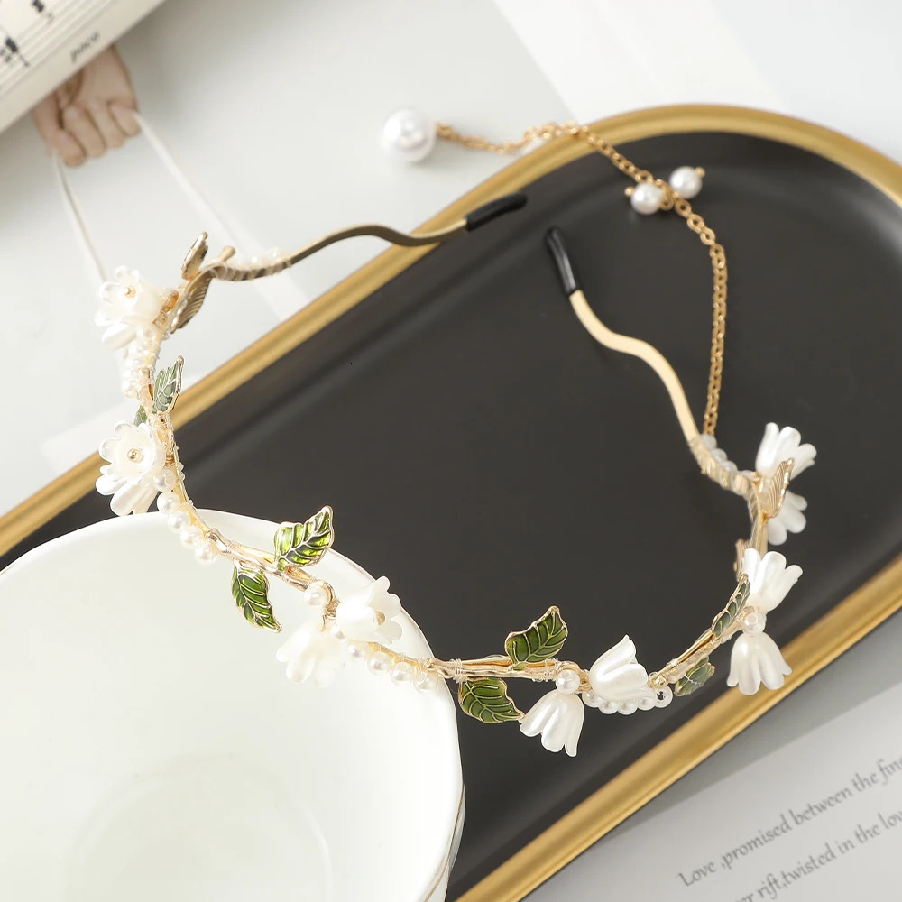 Green Leaf Lily Of The Valley Hair Hoops Hair Band Curved Pearl Tassel Headband Girls Elegant Temperament Hair Accessories 250509