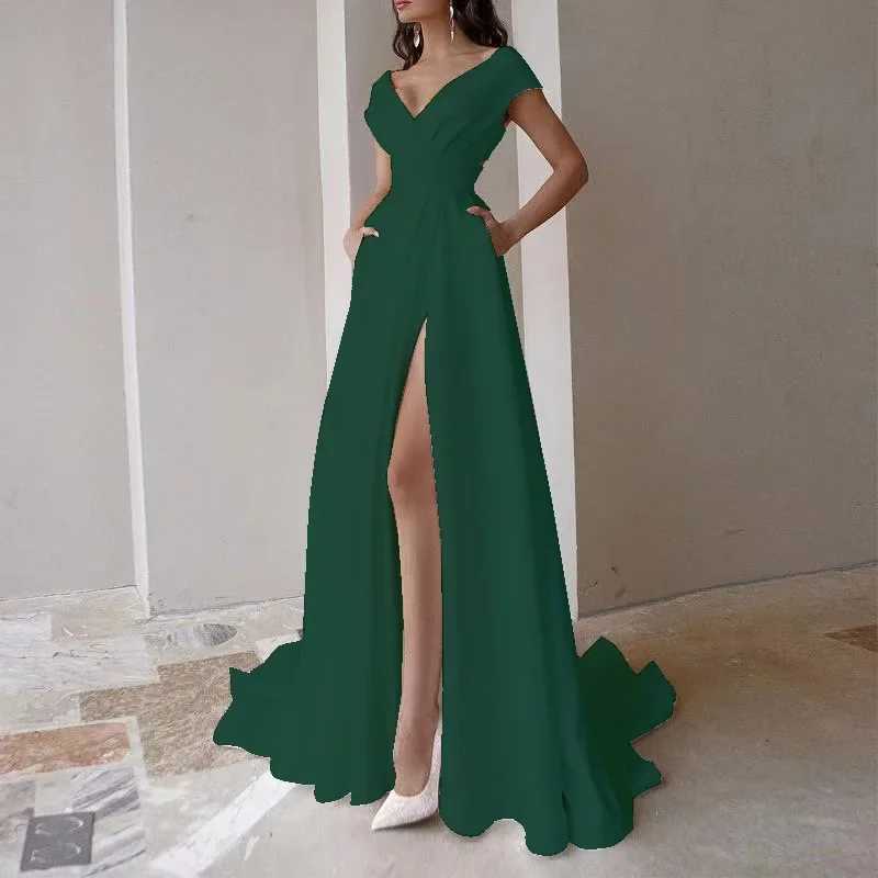 Spring Hot Sale Of The Season White V-neck Pure Color Long Dress Commute Style with Lace Trim Mid Waist Elegant Womens Dress SlXJ250514