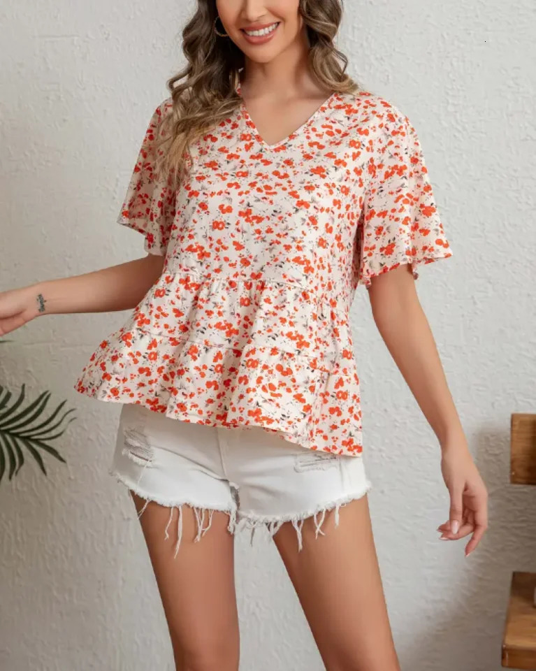 Summer womens vneck printed shortsleeved loose casual pullover blouse; 250514