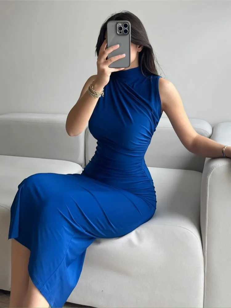 Sexy Slim Sleeveless Dresses Women Fashion Trendy Solid Color Folds Package Hip Bodycon Slit Dress Female Party Club DressesXJ250514