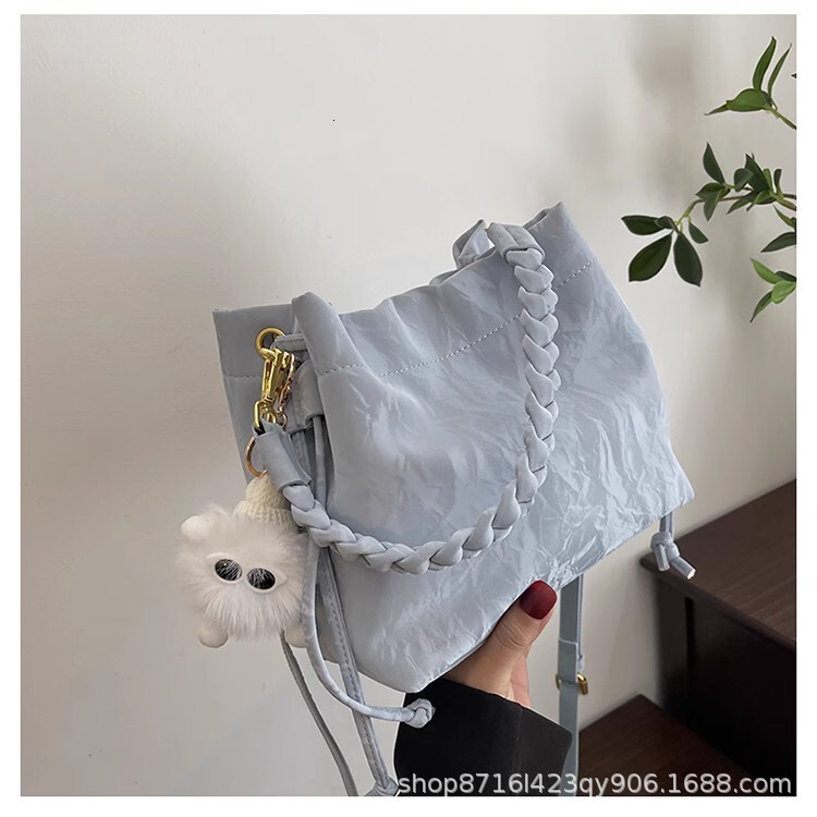 2025 new bag luxury fashion female niche pink new multi-functional designer crossbody bag premium texture single shoulder crossbody bag casual trend t