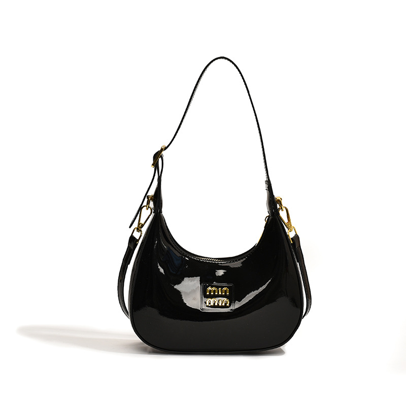 Free shipping, designer ladies' French high-end style patent leather underarm bag, women's 2025 versatile and niche crossbody bag