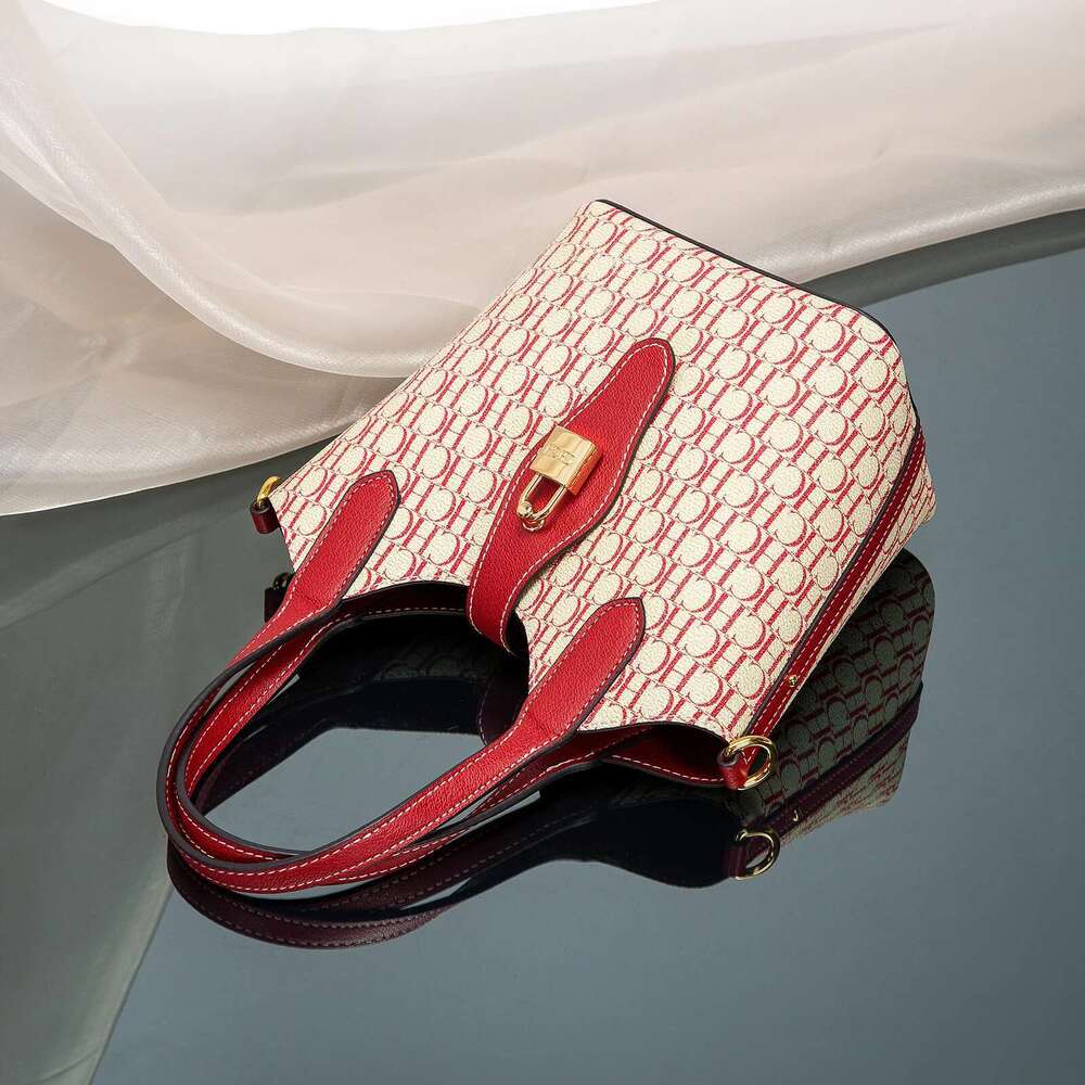 CHCH Autumn New Collection Simple Women's Vegetable Basket Handbag 250513