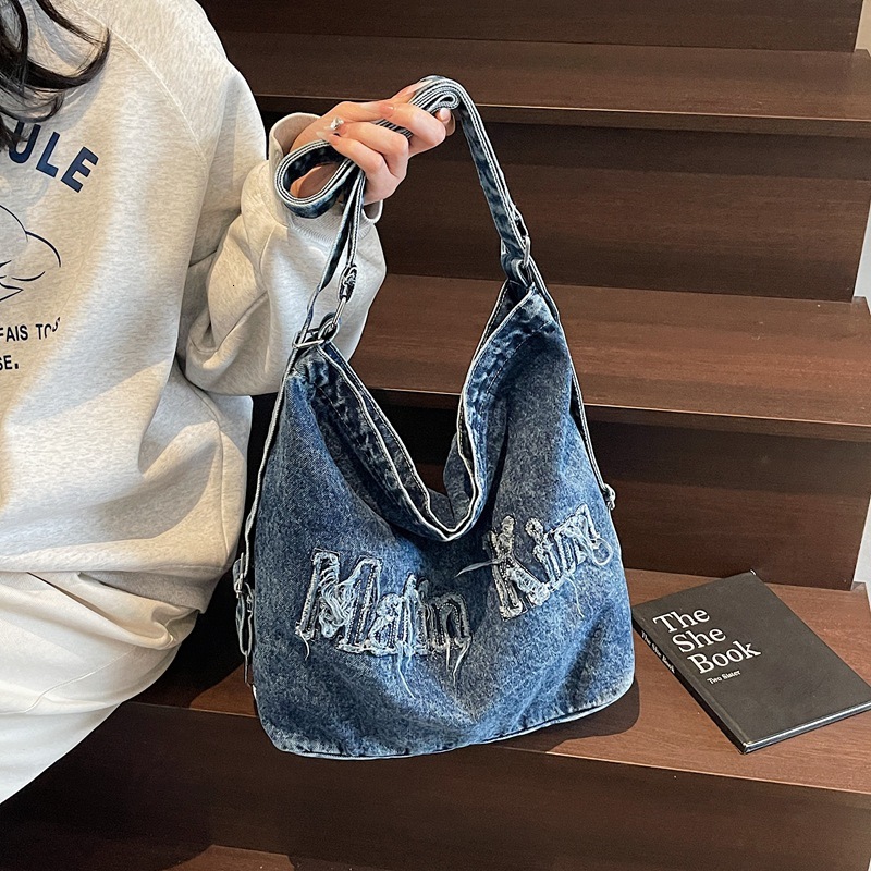 2025 spring/summer new niche design, fringed letter washed denim tote hand-held bill of lading shoulder bag, women's bag