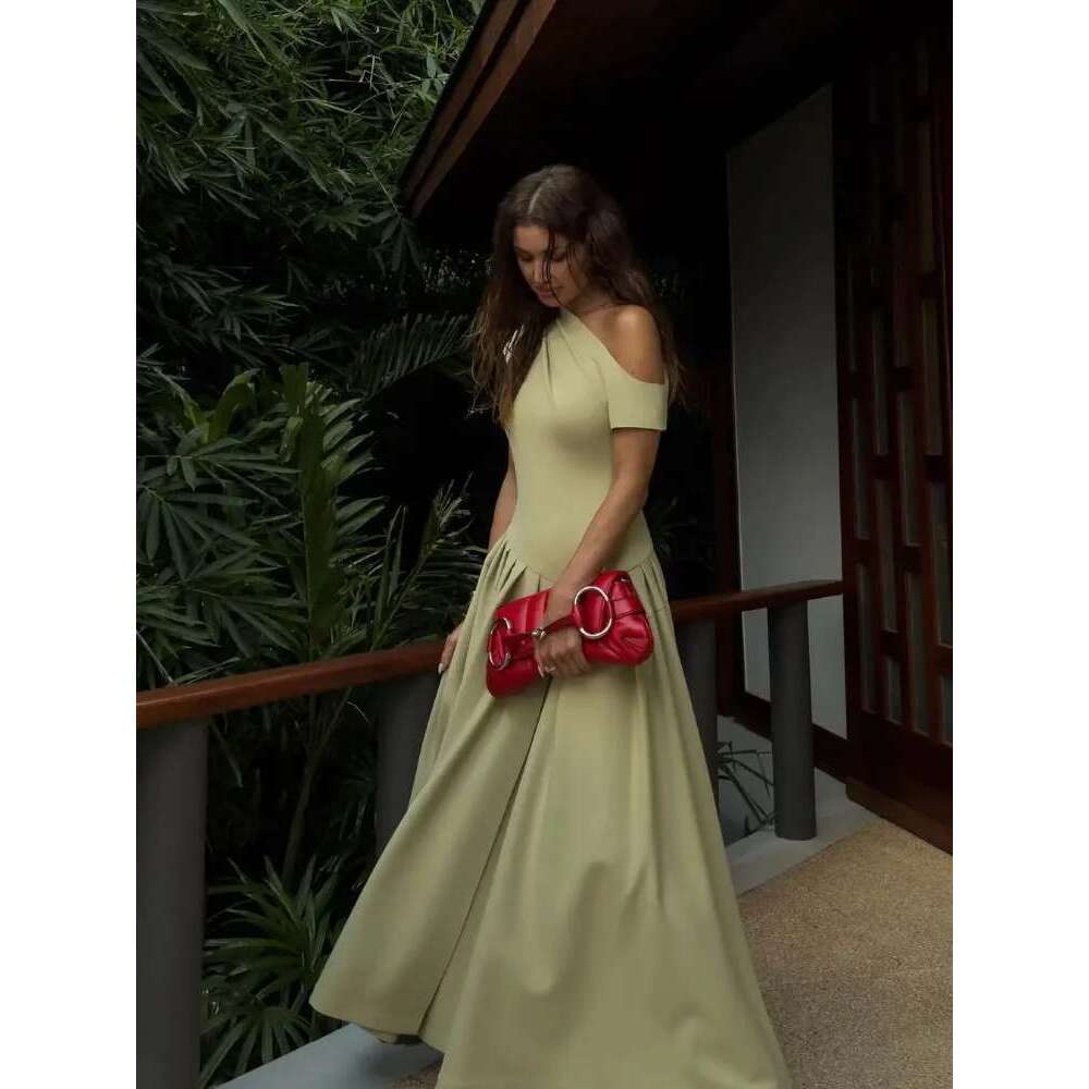 Elegant Off Shoulder Pleated Dress Women Fashion O Neck Short Sleeve Patchwork Long Dresses New Casual Office Lady Robe