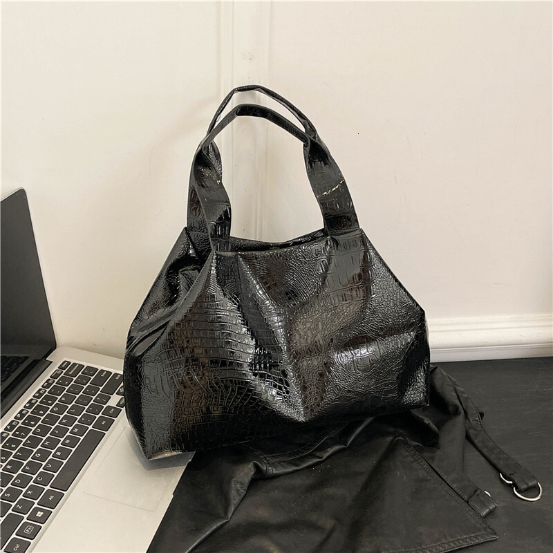This Year's Luxury Bag Trendy Versatile Instagram Tote Bag 2025 Spring And Summer New Style Stylish Single New Free Delivery Designer Bag Shoulde