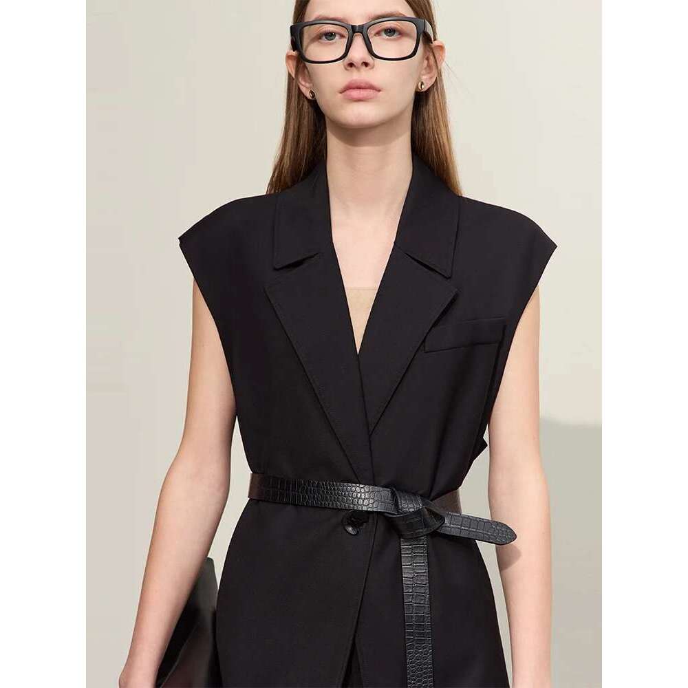Amii Minimalism Autumn Blazer Vest for Women Loose Casual Sleeveless Notched Slit Jacket Fashion Outwear Female Clothes 12270105