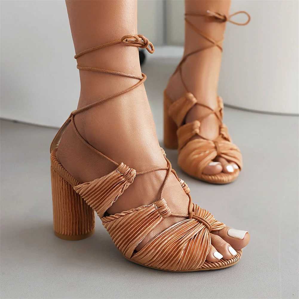Summer Gold Heels Cross Strappy Lace Up Sandals For Women Elegant Fashion With Block Metallic Velvet Wedding Dress Shoes Open Toe W250514