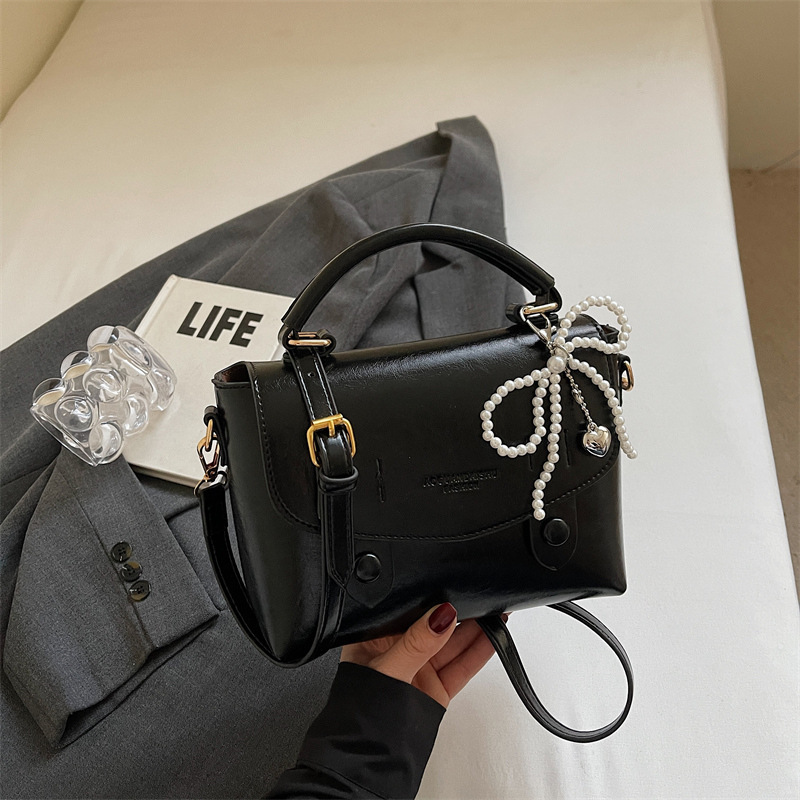Small square with niche design 2025 new trendy handbag, single shoulder crossbody bag