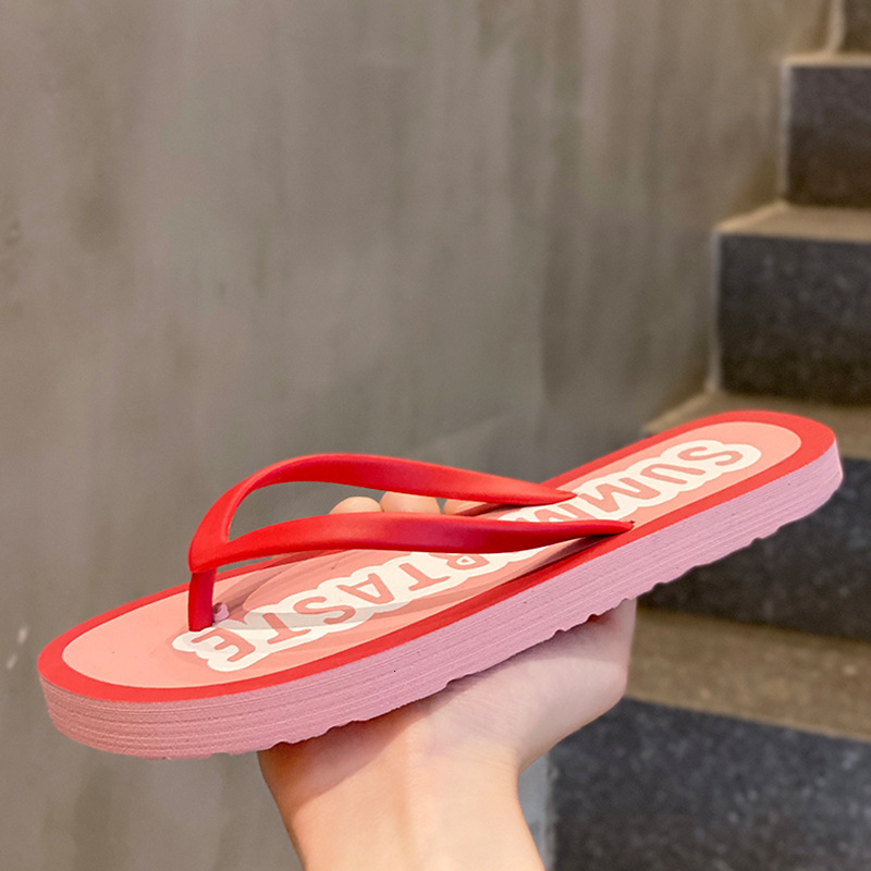 2025 New Summer Internet Celebrity Word Drag Women's Thick Bottom Outdoor Wear Beach Fashion Clip Toe Cool Slippers Women ddmythur