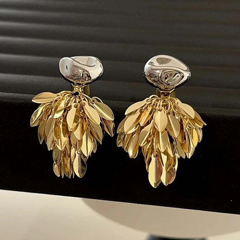 Vintage Unique Tassels Fancy Stud Earrings Women Trendy Fashion Jewelry Party Gifts Exquisite Geometric Accessories Cute QD331 250513