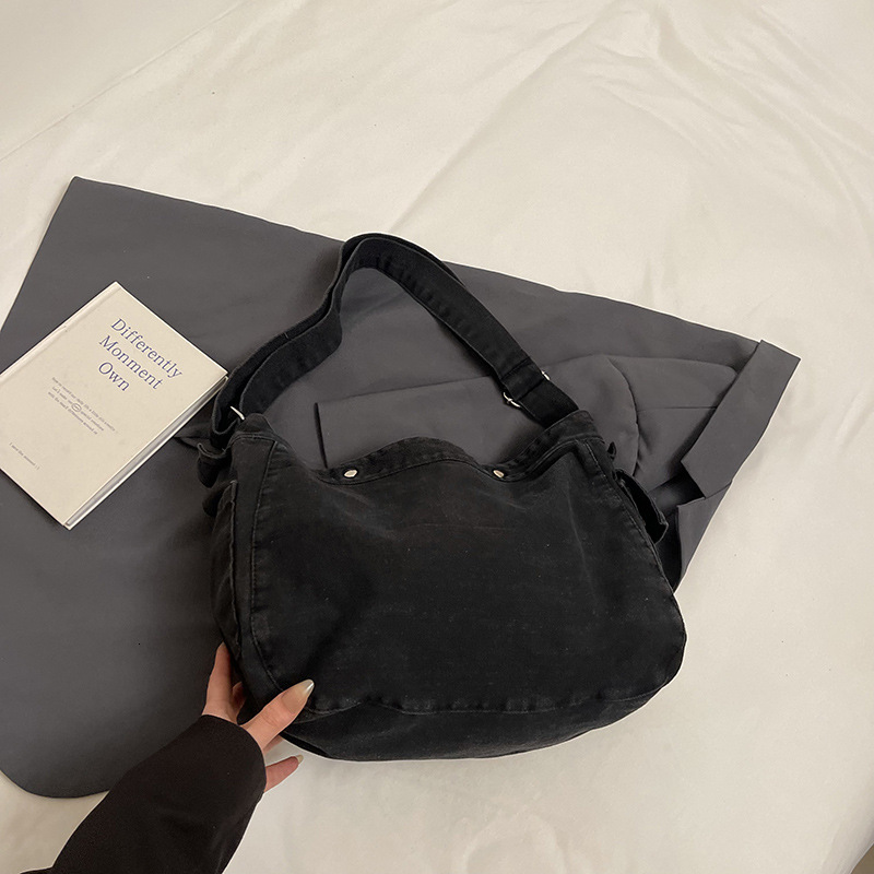 Luxury Bag Crossbody Denim Cloth Women's Simple Mailman Bag New Casual New Free Delivery Designer Bag Versatile And Fashionable Student Shoulder 