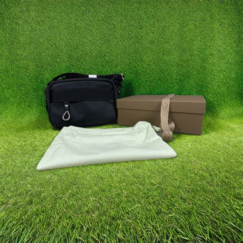 Designer Leisure Plaid Crossbody Satchel for Men/Women: Functional Elegance w/Box