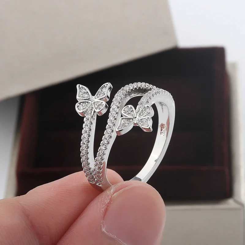 925 Silver Plated High Quality Niche Design Butterfly White Zircon Ring Womens Party Birtay Jewelry GiftXJ250514