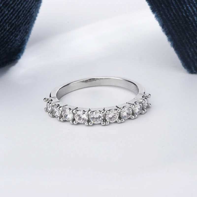 New Arrival Fashion Luxury S925 Silver Plated Zircon Eternity Band Wedding Ring for Women Party Christmas Gift JewelryXJ250514