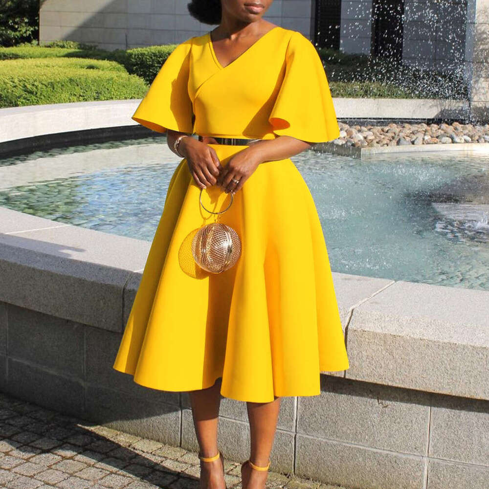 Women's Wear Women's 2023 New Flare Sleeves V-Neck Fashionable Style Large Dress