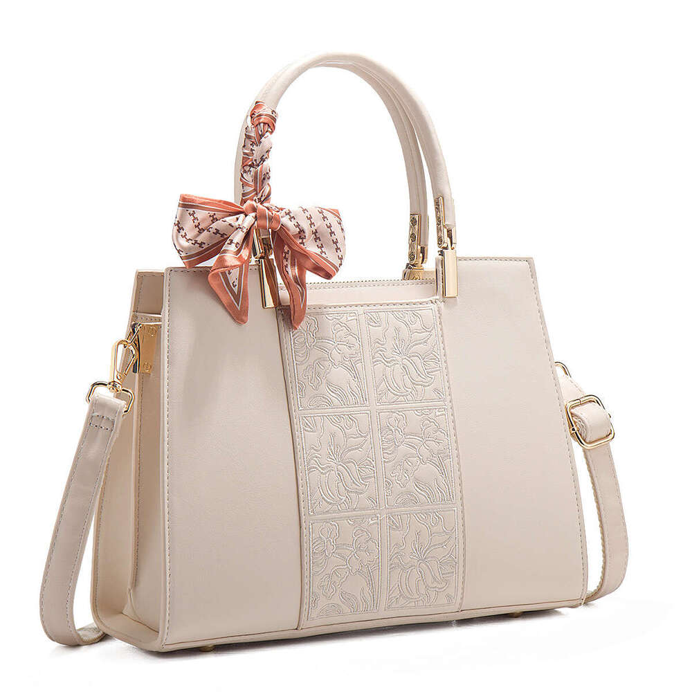 Mother's Day Gift Embroidery New Chinese Style Large Capacity Handheld Mom's With A Grand And High Grade Feeling Crossbody Women's Bag