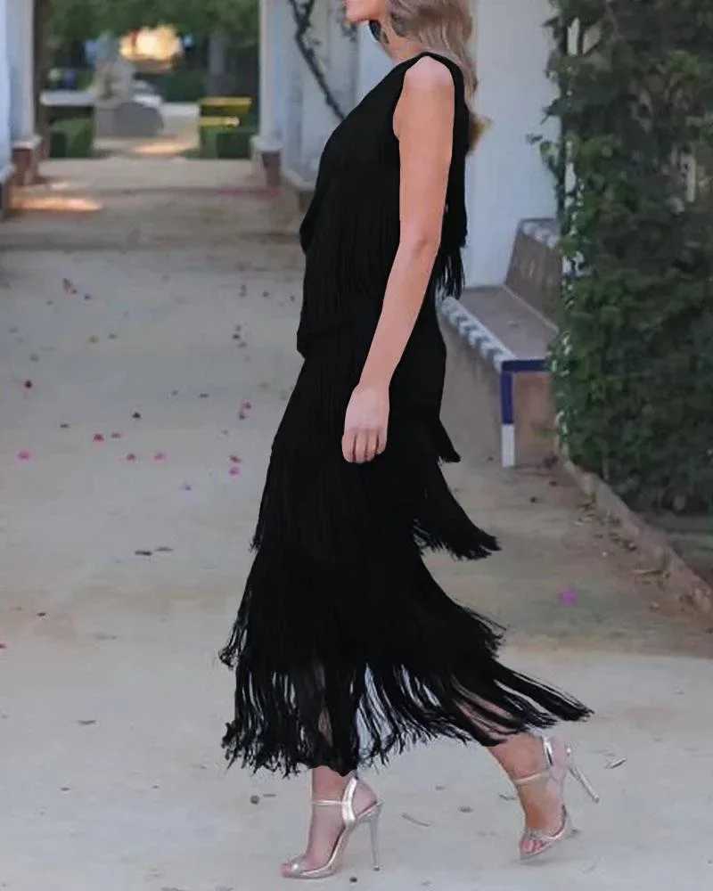 Diagonal Collar Dissymmetry Summer Dress Fashion Tassel Evening Dresses Sleeveless Long Dress for Woman Party DressesXJ250514
