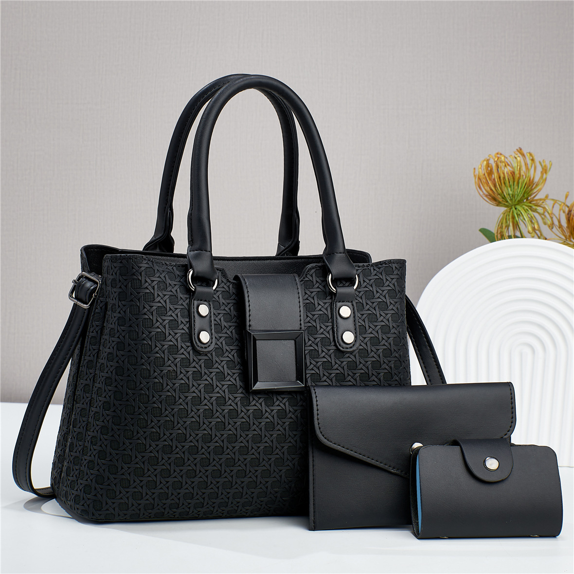 Free shipping 2025 new designer bag Three piece with texture large capacity, fashionable and atmospheric women's one shoulder crossbody