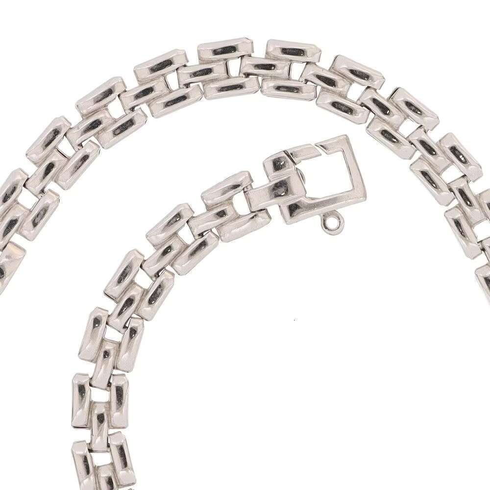 Handmade sier bracelet made in Italy, with box chain design and durable high-end jewelry, suitable for daily wear or special ocns