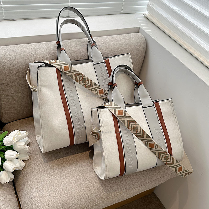 Urban Minimalist And Fashionable Women's Shoulder Bags Free Shipping Designer Bag Canvas Contrasting Color Work Commuting Crossbody Bag Casual Sh