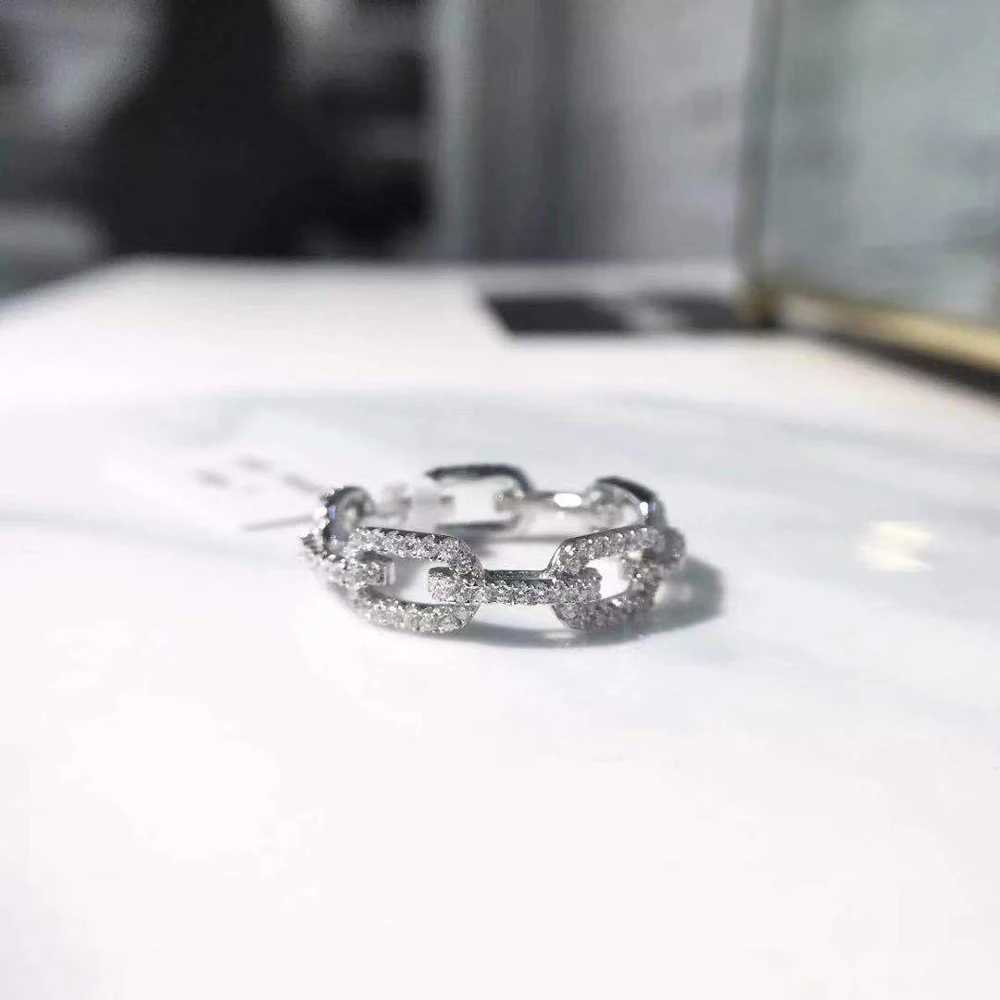 925 Sterling Silver Classic Link Chain She Simulated Diamond Stackable Ring for Women Crystal Zircon Engagement RingsXJ250514