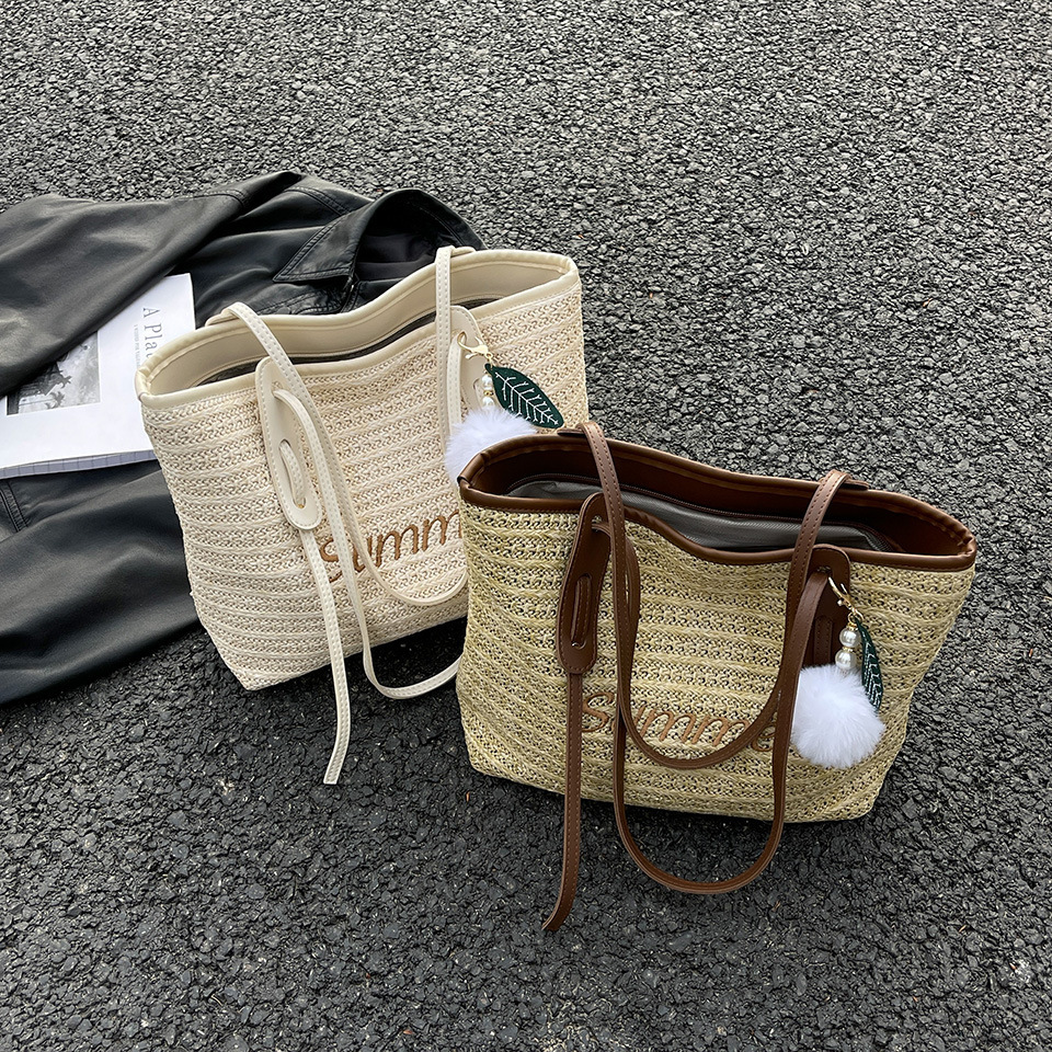 Summer popular vegetable basket for women 2025 new grass woven bag, large capacity versatile commuting single shoulder bucket bag