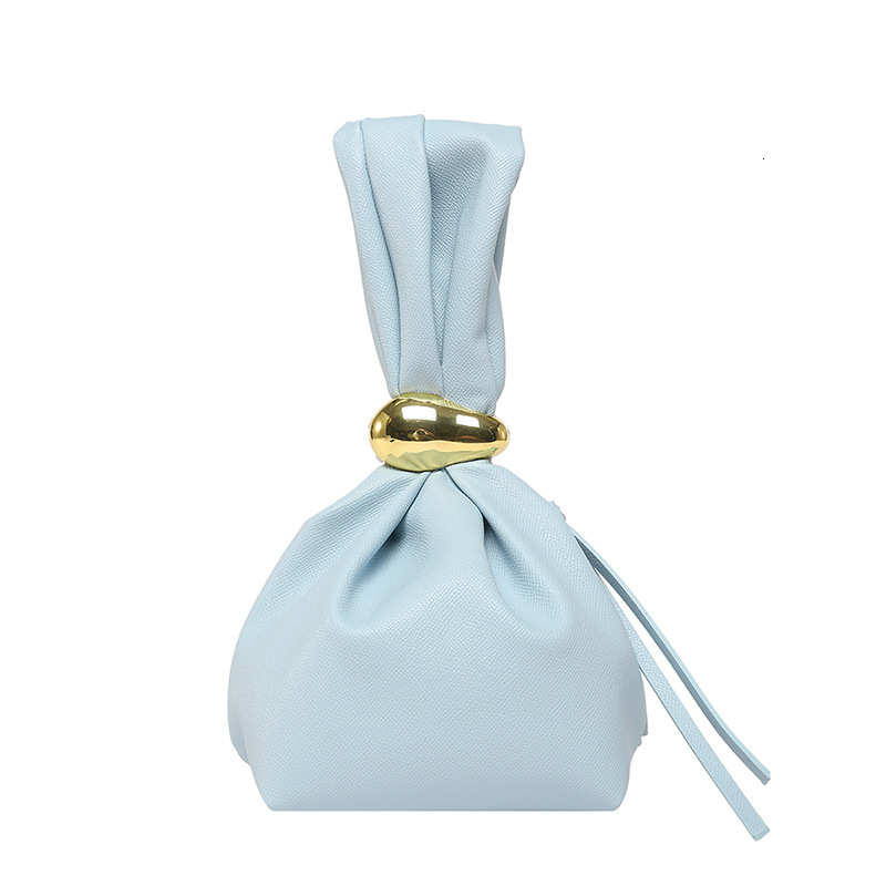 Niche Design for Women 2025 New Trendy Summer Luxury Fashion Super Hot Handbag Bucket Bag
