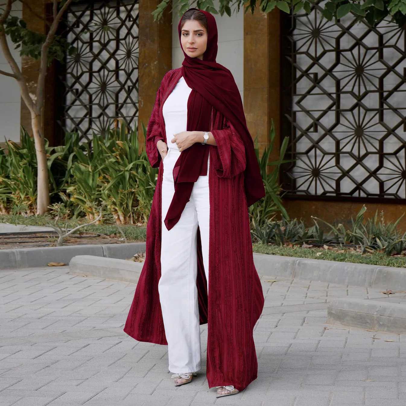 2024 New Arab Clothes Muslim Open Kimono Long Abaya Cardi Robe Striped Ethnic Cardigan Middle Eastern Kaftan With Pockets X250514