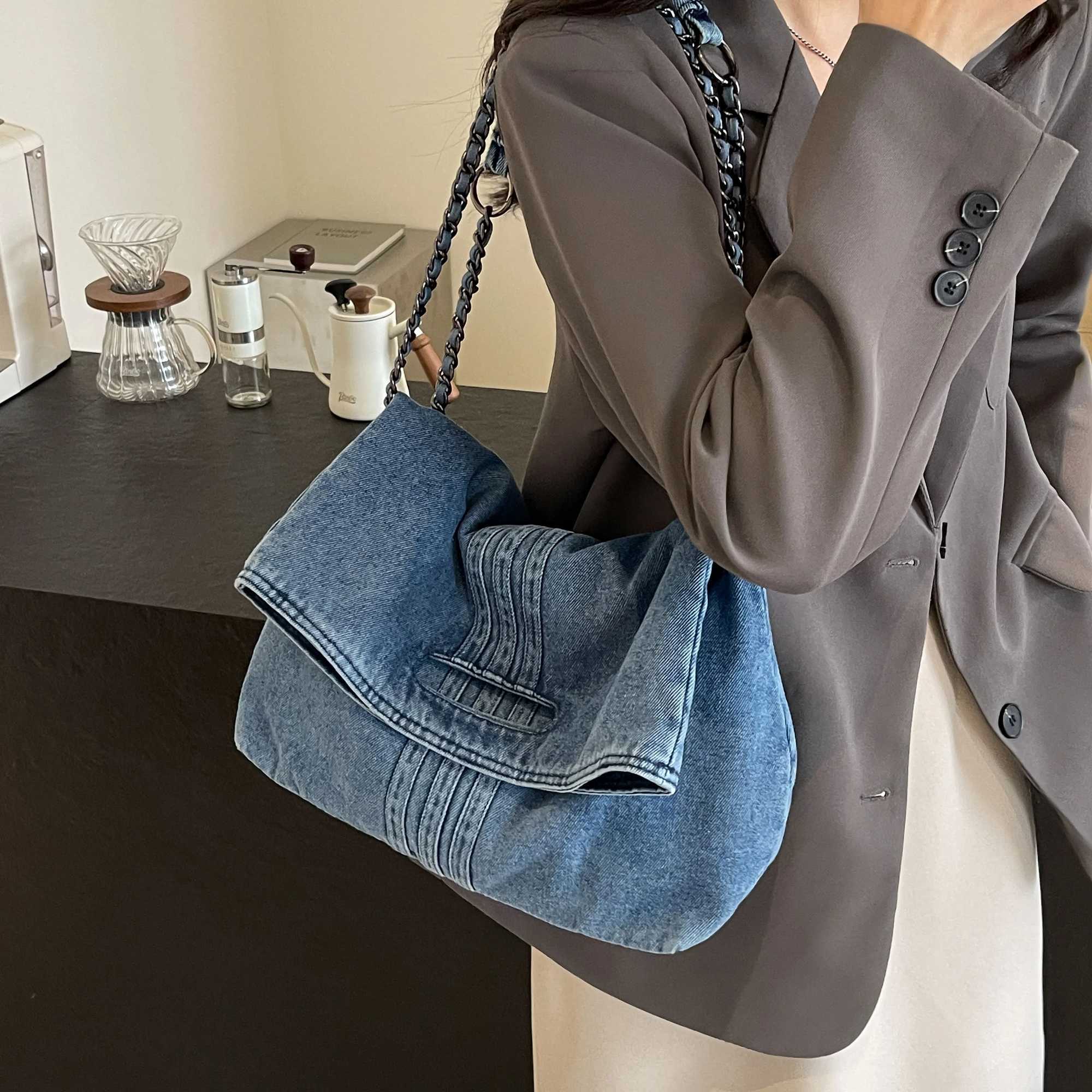 Denim womens bag Korean version slant span shoder bag Tote bag Japanese niche lazy womens large capacity cm Z250514