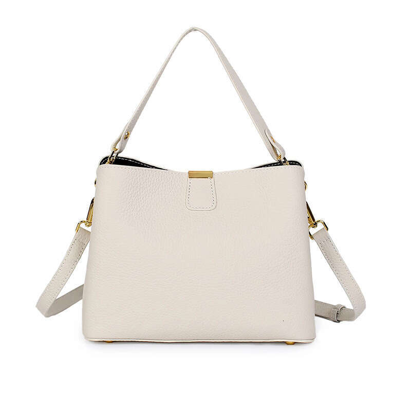 New top layer cowhide fashionable women's niche design, high-end sense, shoulder bag, handbag, new casual fashion trend