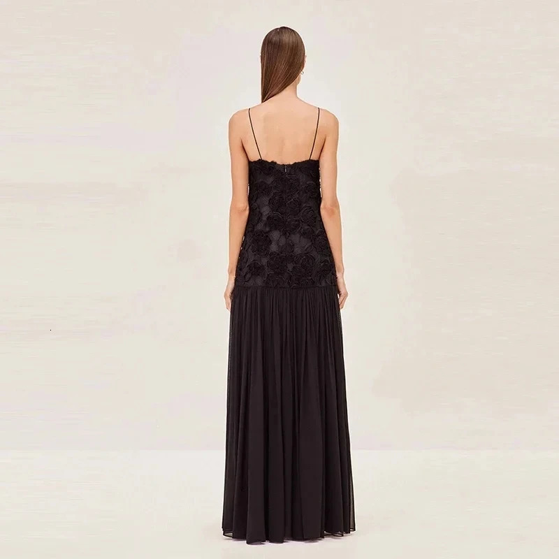 Elegant 3D Flower Long Dress For Women Fashion Patchwork Pleated Sling Party Dresses Female Backless Maxi Evening Robes 250514