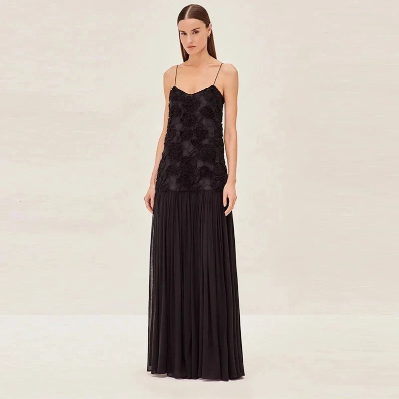 Elegant 3D Flower Long Dress For Women Fashion Patchwork Pleated Sling Party Dresses Female Backless Maxi Evening Robes 250514