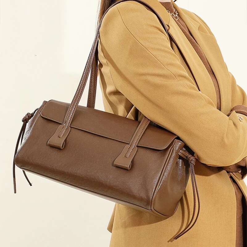 New Flap Women's Underarm High-Grade Handheld Pillow Popular Versatile Shoulder Soft Leather Horizontal Bag