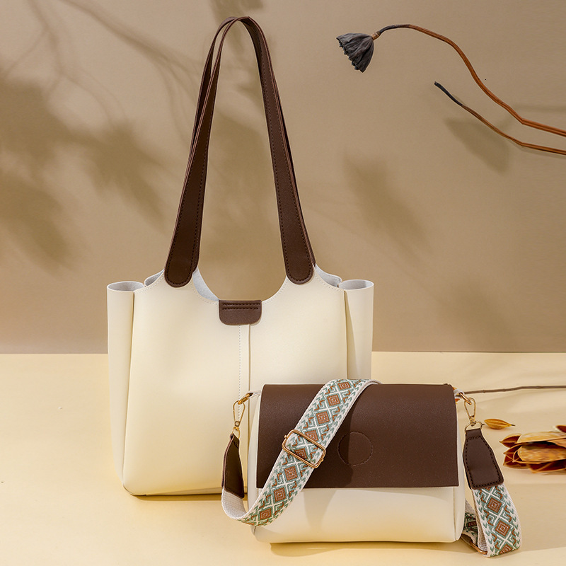 High Quality New Free Designer Large Capacity Women's 2024 Summer New High-end Commuting Multifunctional Shoulder Handbag