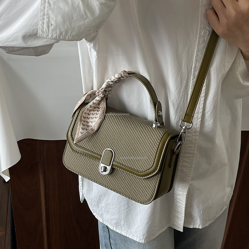 Women's Fashion Handbag 2025 Free Shipping Designer Bag Colorful Small Square Towel Comparison Splicing Diagonal Texture Single Shoulder Crossbod
