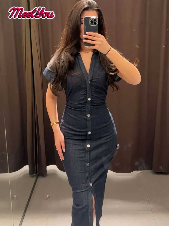 Womens Denim V-neck Short Sleeved Long Dress Chic Slim Fit Single Breast Slit Dresses New High Street Casual Solid Commuter GownXJ250514
