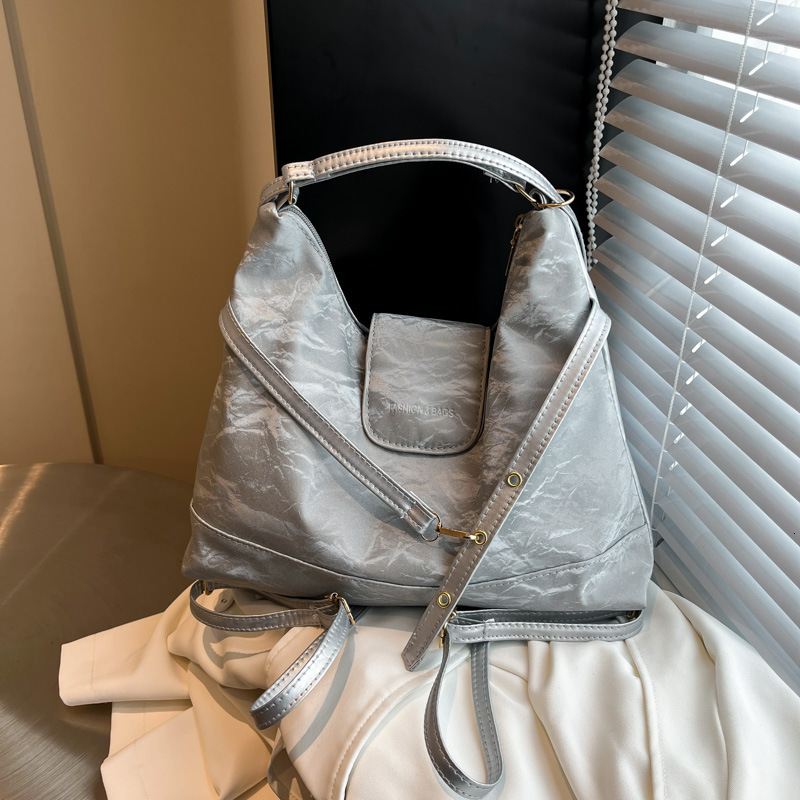 2025 Spring New Luxury Bag Cross Shoulder New Free Delivery Designer Bag Tote Fashion Leisure Backpack Simple Commuter Underarm Bag For Women