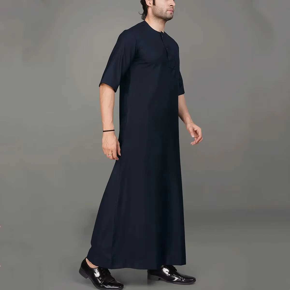 High end Moroccan style mens robe retro dignified solid color robe standing collar short sleeved Muslim daily mens robe X250514