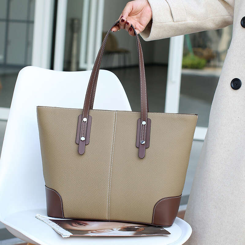High End Commuting Large Capacity Tote Leather Women's 2025 New Versatile Top Layer Cowhide Shoulder Bag