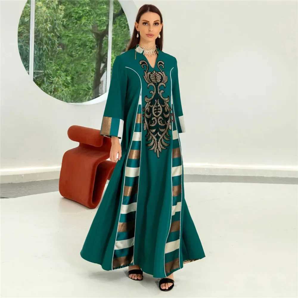 Moroccan Embroidery Abaya Women Muslim Maxi Dresses Turkey Arab Kaftan Islamic Party Gown Dubai Eid Ramadan Jalabiya Caftan Robe X250514