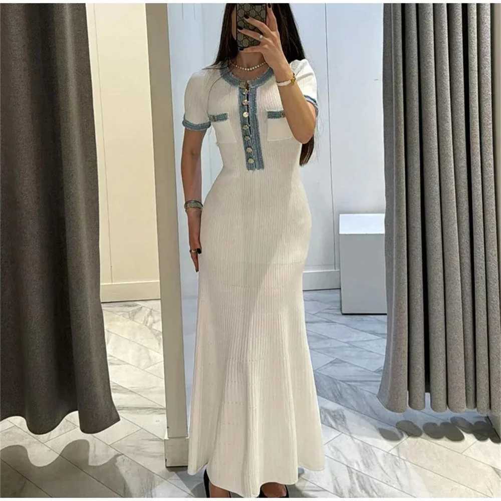 Elegant Contrasting Women Knit Maxi Dress Chic O-neck Short Sleeve Metal Buttons Bodycon Dresses Office Lady Commuting RobeXJ250514