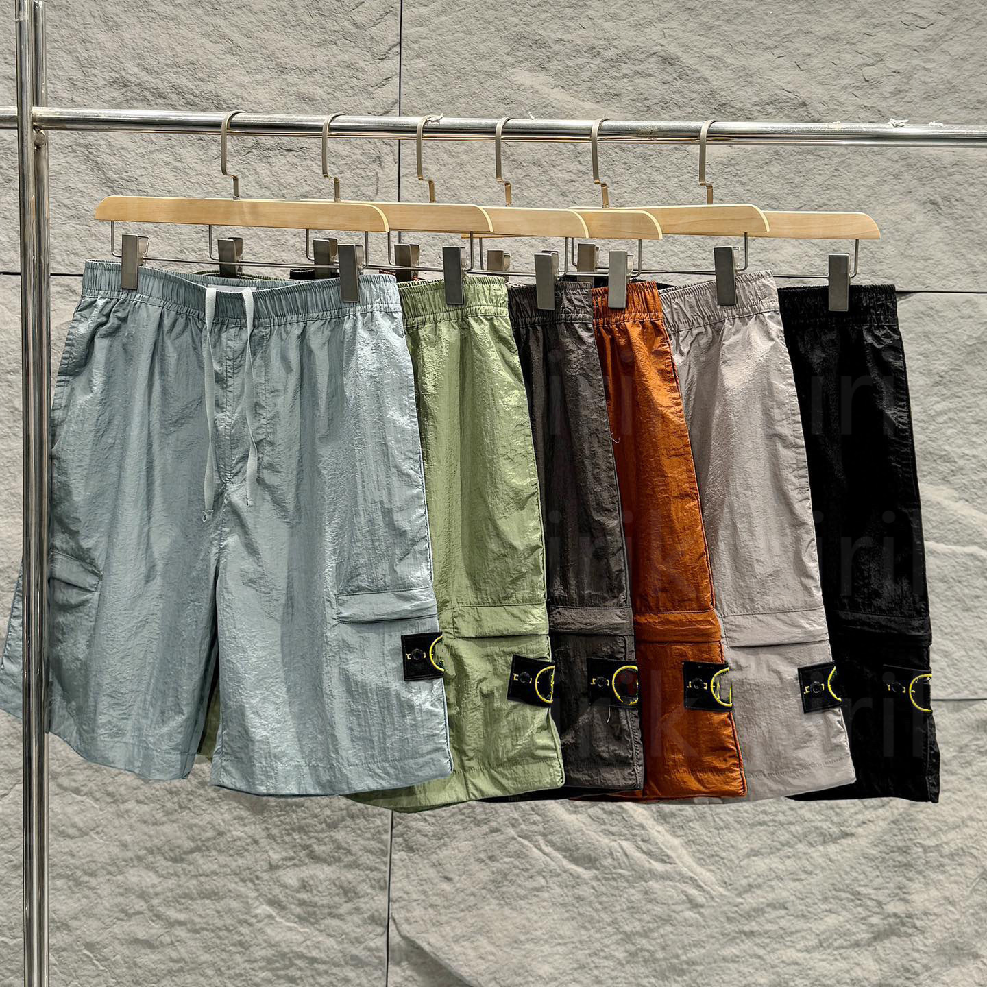 Mens badge shorts Track Pant Nylon Swim Shorts Loose Outdoor Street Man Jogging Shorts Fitness Sweatpants