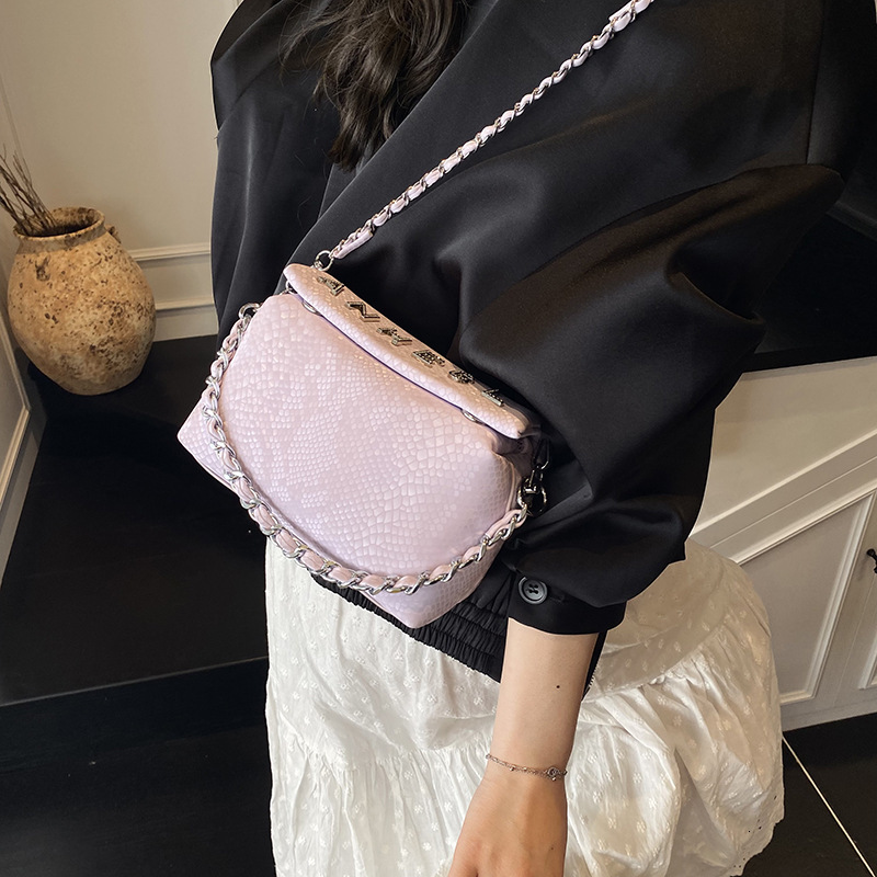 Designer Pack Women S Snake Patterned Chain Women S New Magnetic Buckle Letter Pillow Bag Summer Single Shoulder Crossbody Bag Free Shipping