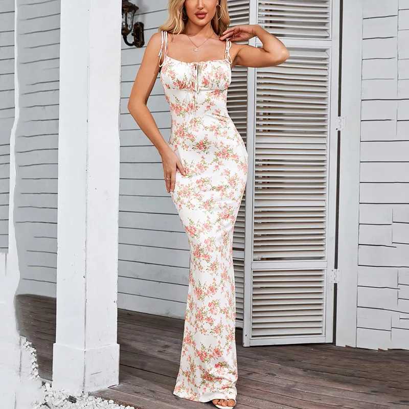 Female Elegant Slim Fitting Summer Floral Printed Bodycon Maxi Dress Spaghetti Strap Sleeveless Boho Style Streetwear Long DressXJ250514
