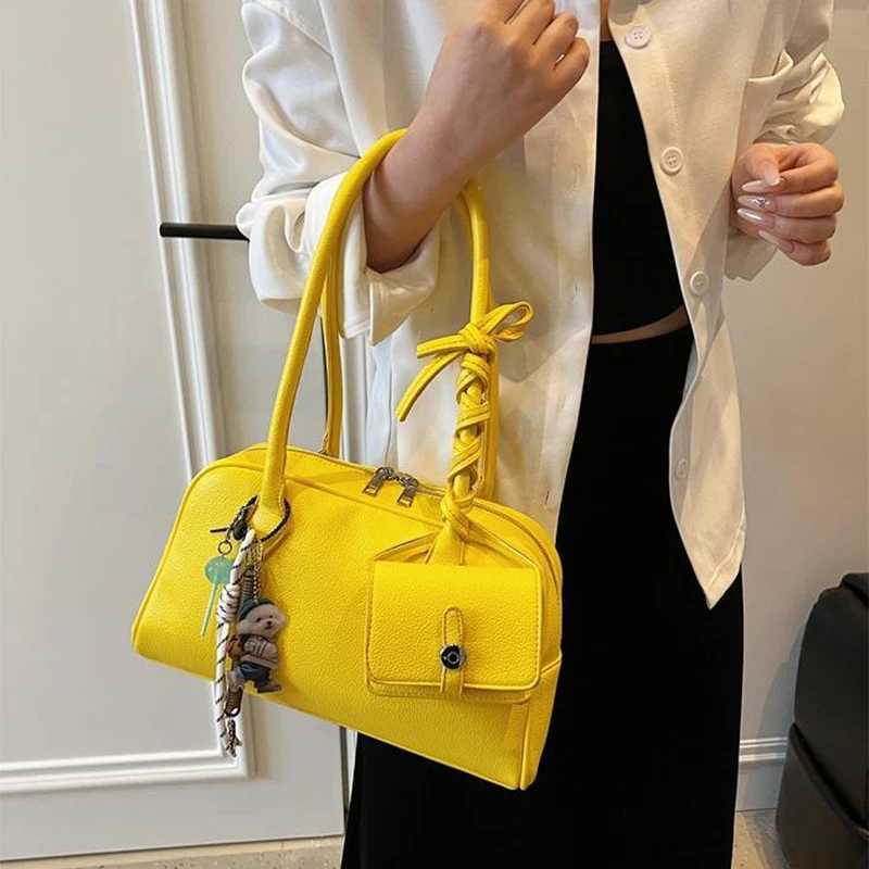 Korean Niche Wens Bag Large Capacity Tote Bag New Fi Post Bag Elegant Shoder Bag Trendy Underarm Bag Ladies Wallet Z250514