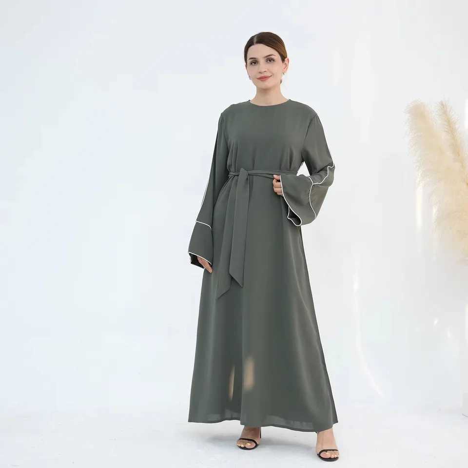 New Grn Kaftan Abaya for Muslim Wear Belted Design Catering to Islamic Modest Style during Ramadan in Saudi UAE and Daily Life X250514