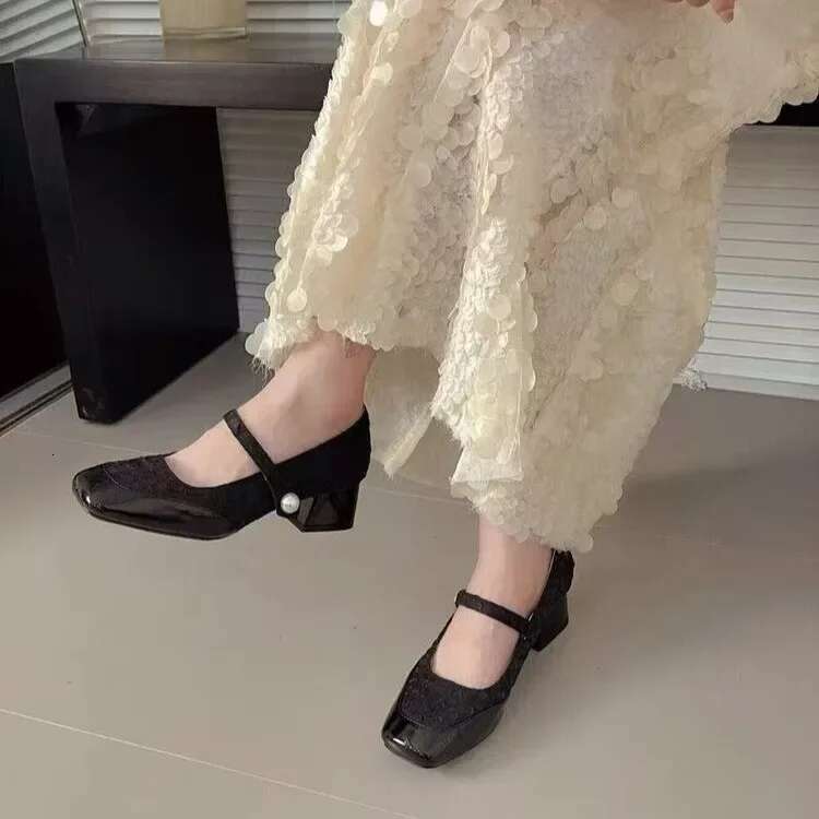 2025 New Spring Summer Flat Ballet Women Pumps Retro Satin Ladies Fashion Shallow Casual Shoes